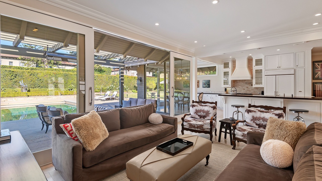 Photo of Livingroom in Upper East