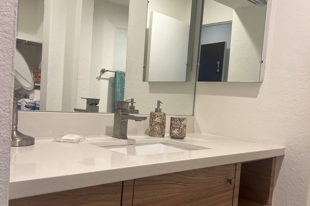 Photo of Bathroom in Deepwell Estates