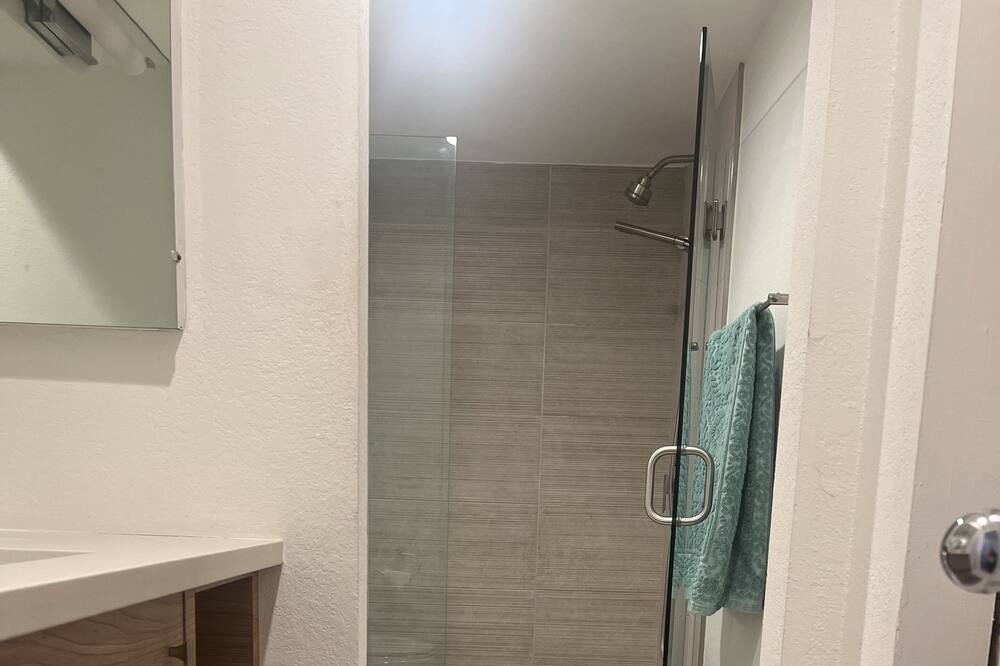 Photo of Bathroom in Deepwell Estates