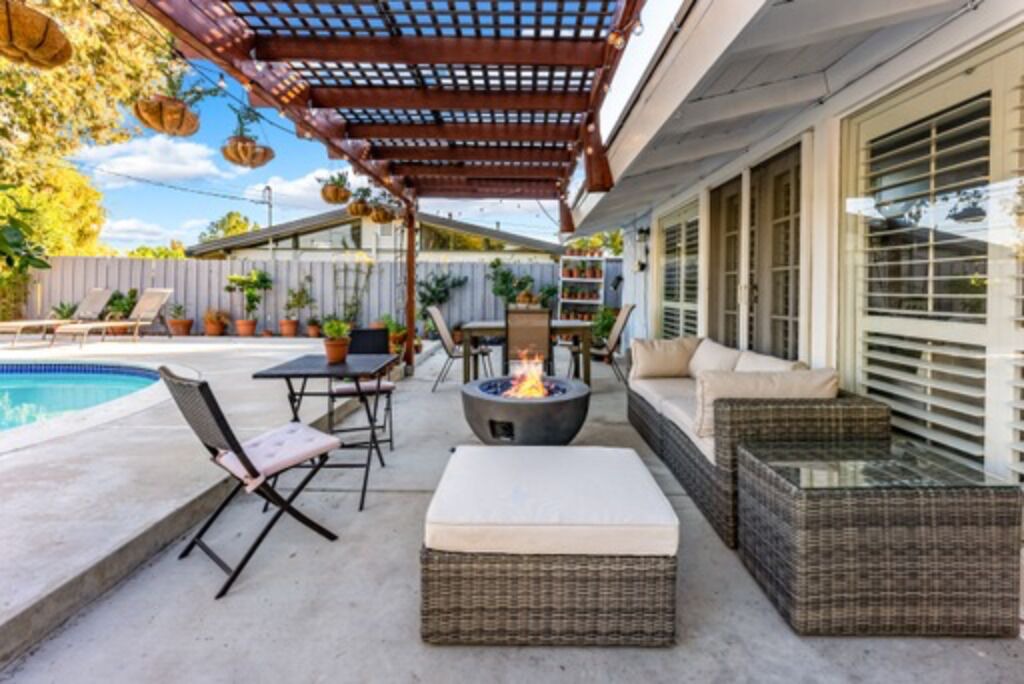 Photo of Outdoor in San Fernando