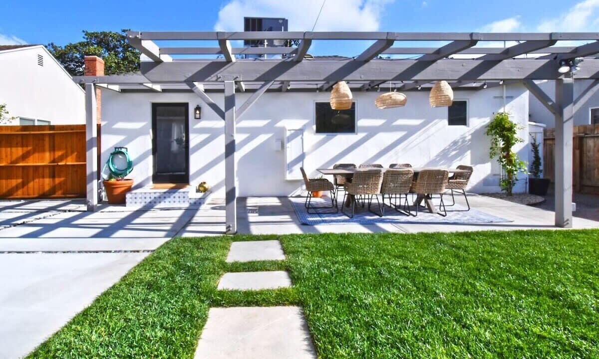 Photo of Patio Balcony in Van Nuys