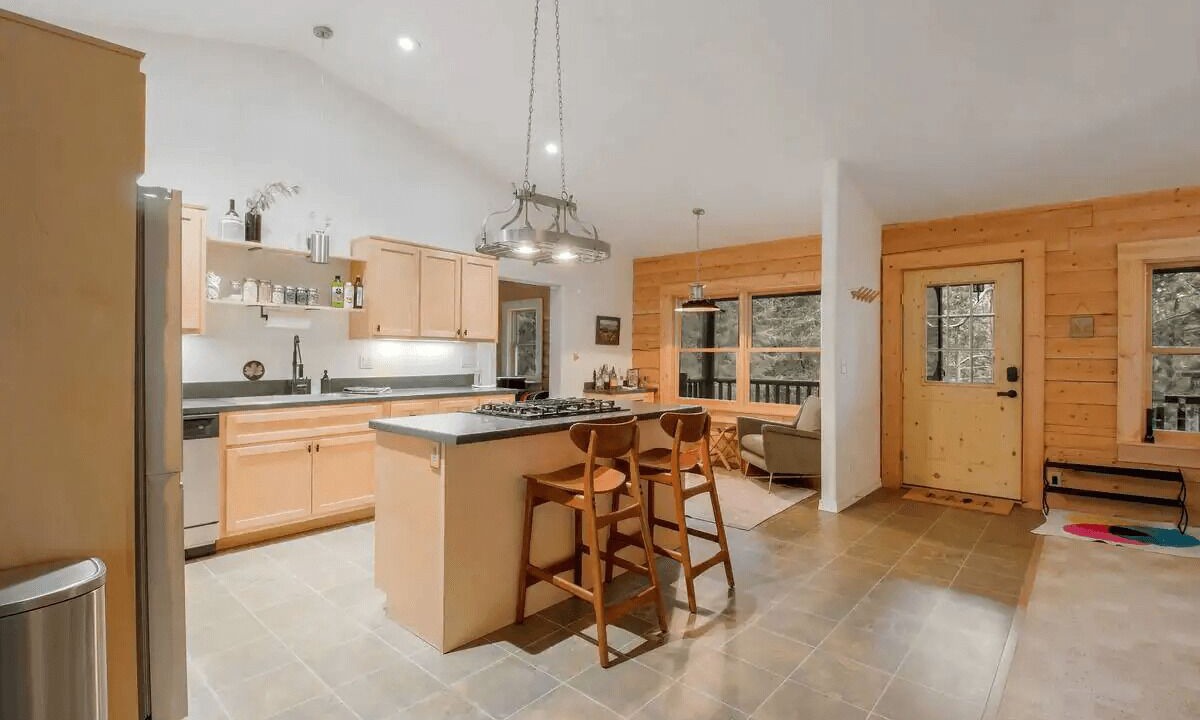 Photo of Kitchen in Mariposa