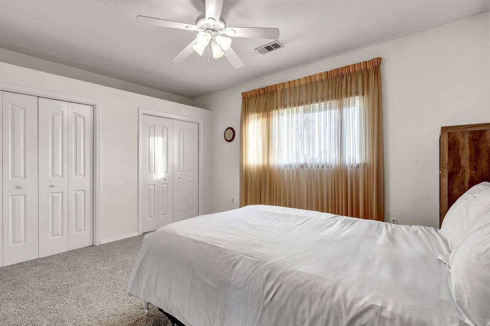 Photo of Bedroom in Hanford