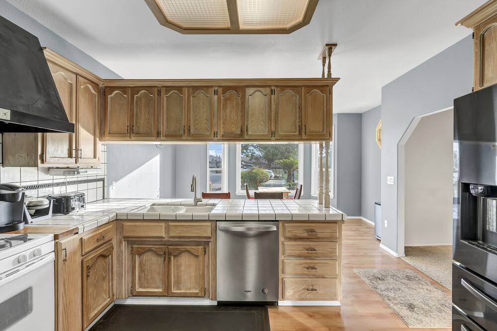 Photo of Kitchen in Hanford