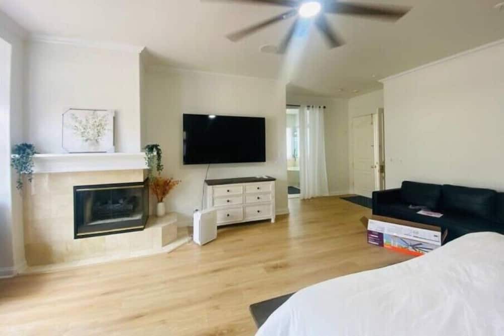 Photo of Bedroom in San Marcos