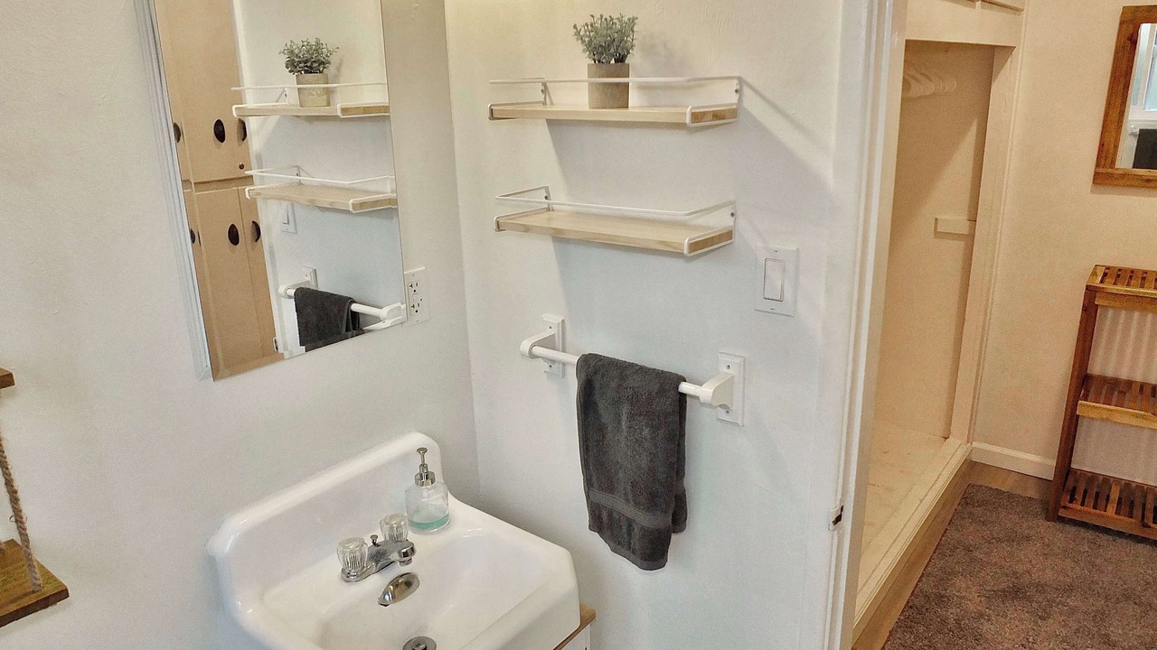 Photo of Bathroom in Belmont Shore