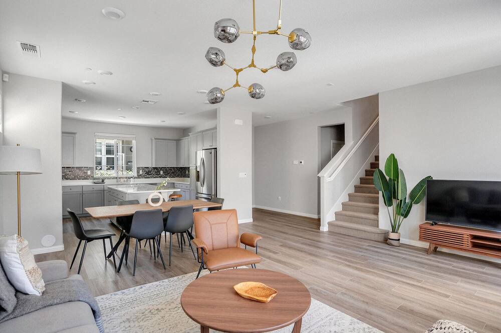 Photo of Livingroom in Union City