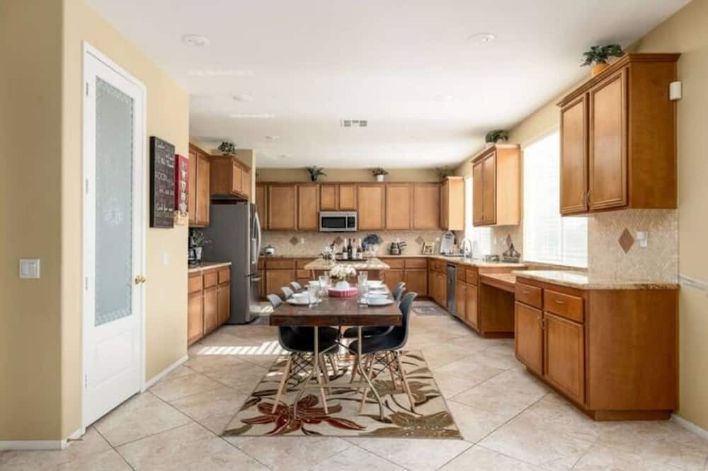 Photo of Kitchen in Menifee