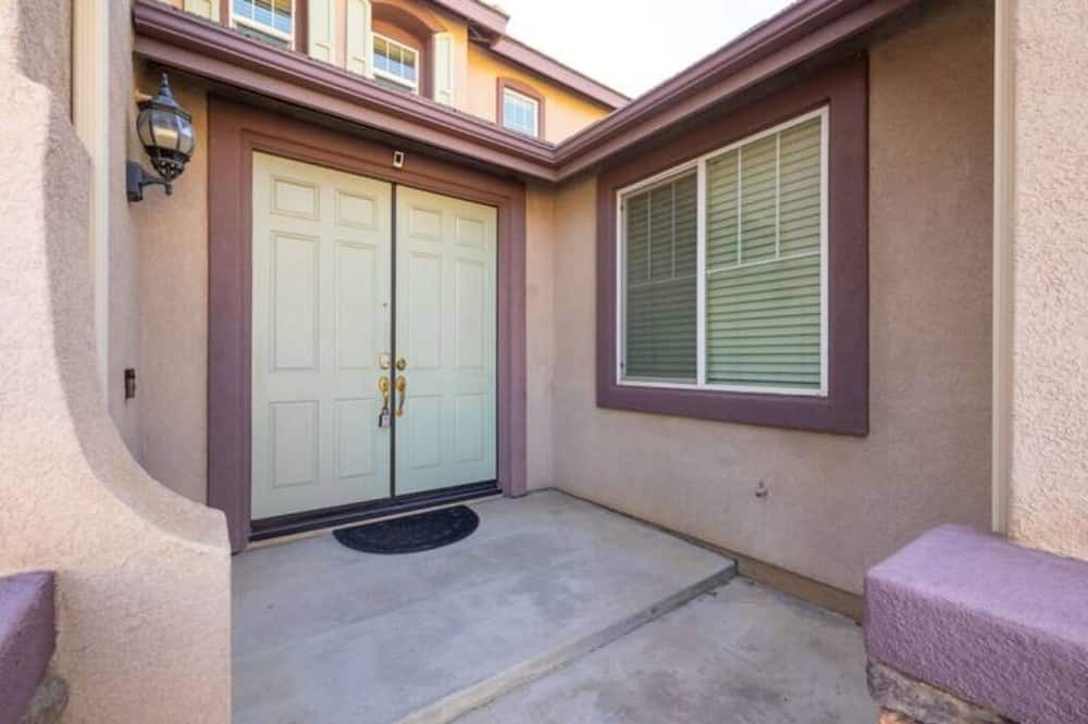 Photo of Outdoor in Menifee