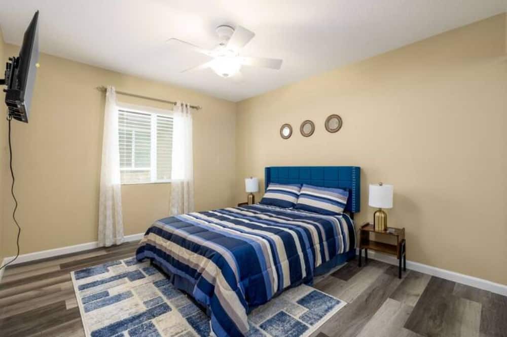 Photo of Bedroom in Menifee