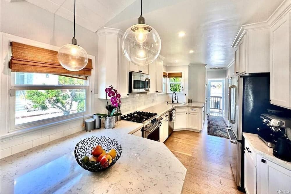 Photo of Kitchen in Tree Section