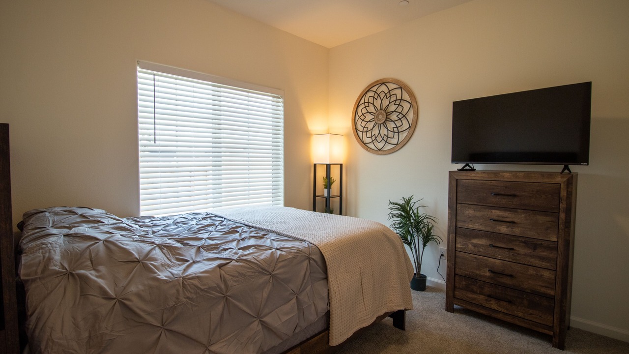 Photo of Bedroom in Porterville