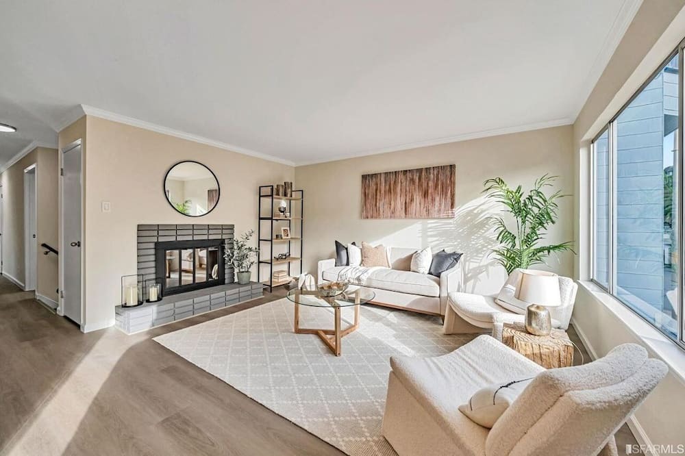 Photo of Livingroom in Bernal Heights