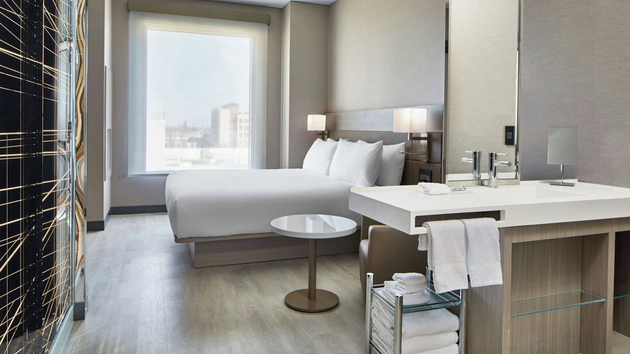 Photo of Bedroom in Downtown Sacramento