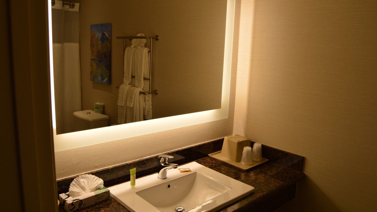 Photo of Bathroom in Incline