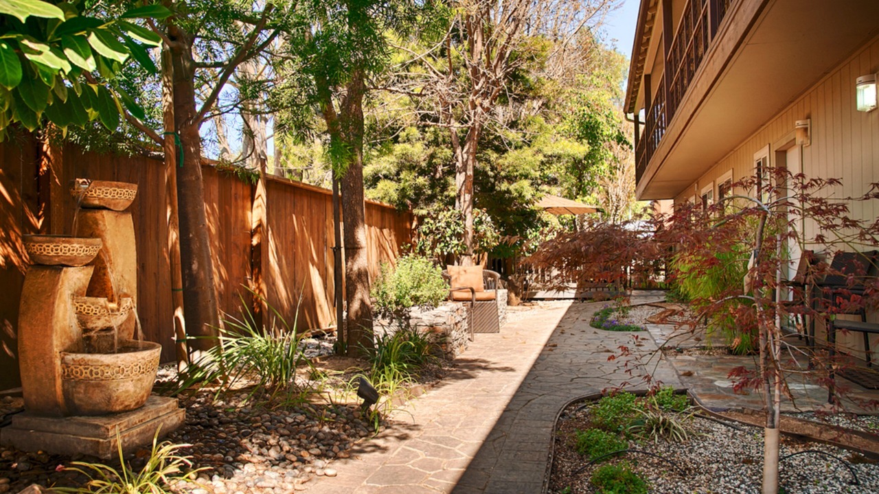 Photo of Outdoor in Palo Alto