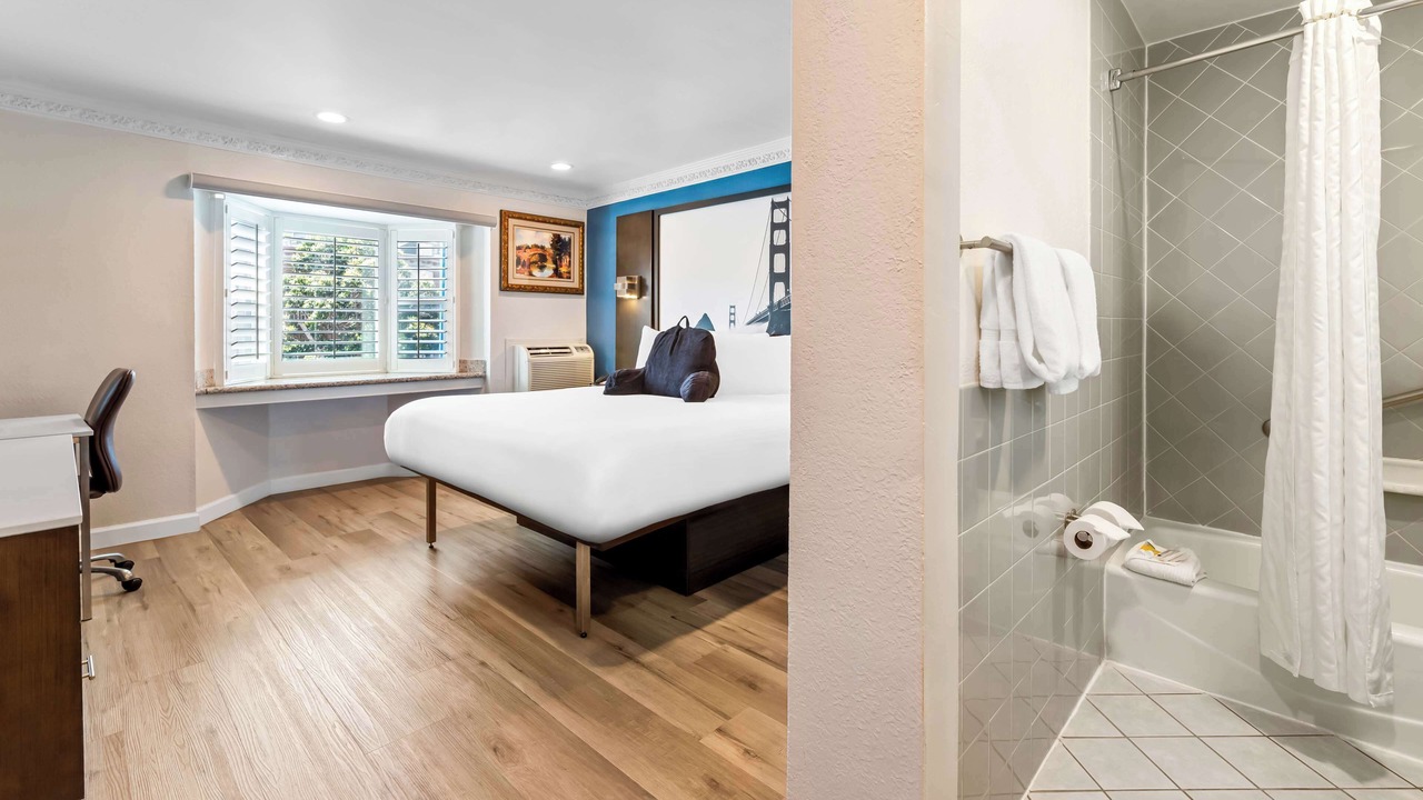 Photo of Bedroom in Marina District