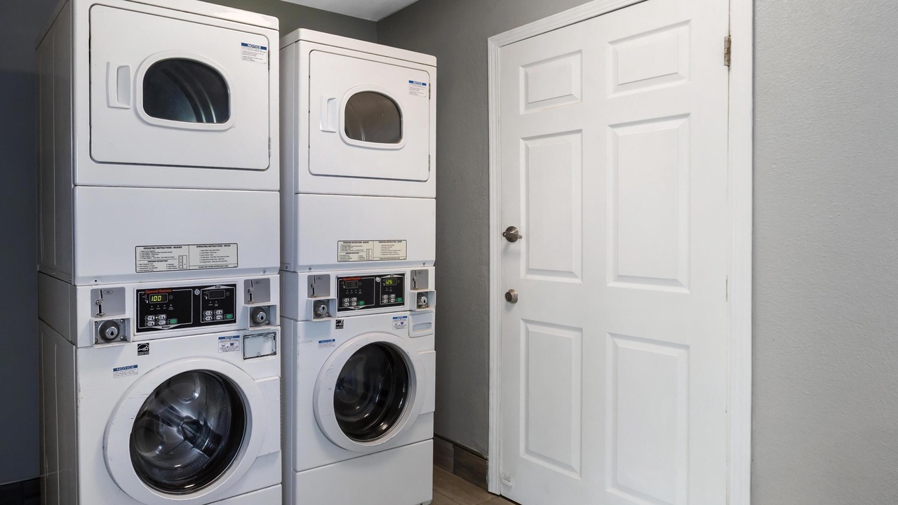 Photo of Bedroom in Coalinga