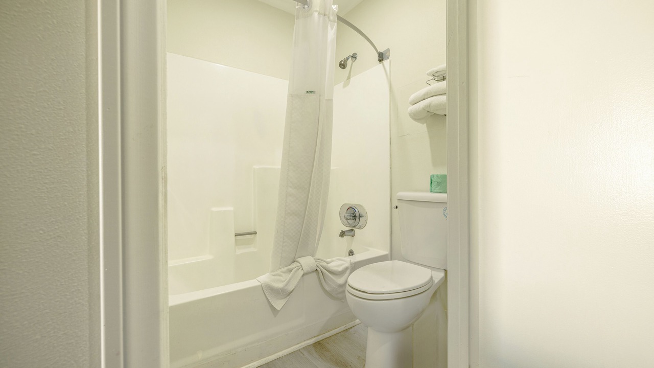 Photo of Bathroom in Barstow