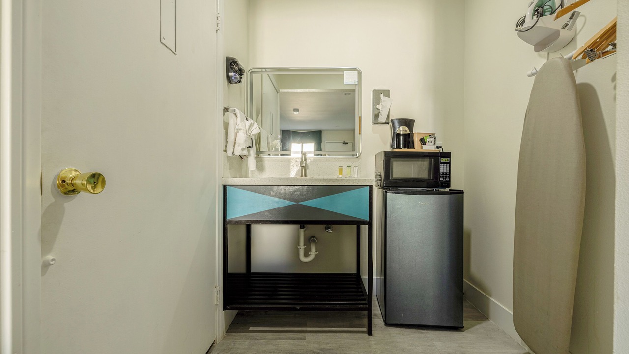 Photo of Bedroom in Barstow