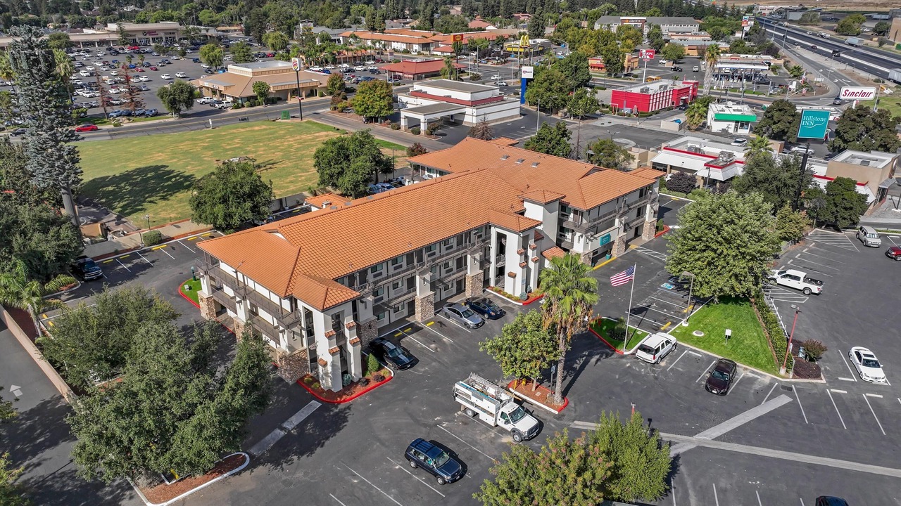 Photo of Outdoor in Tulare