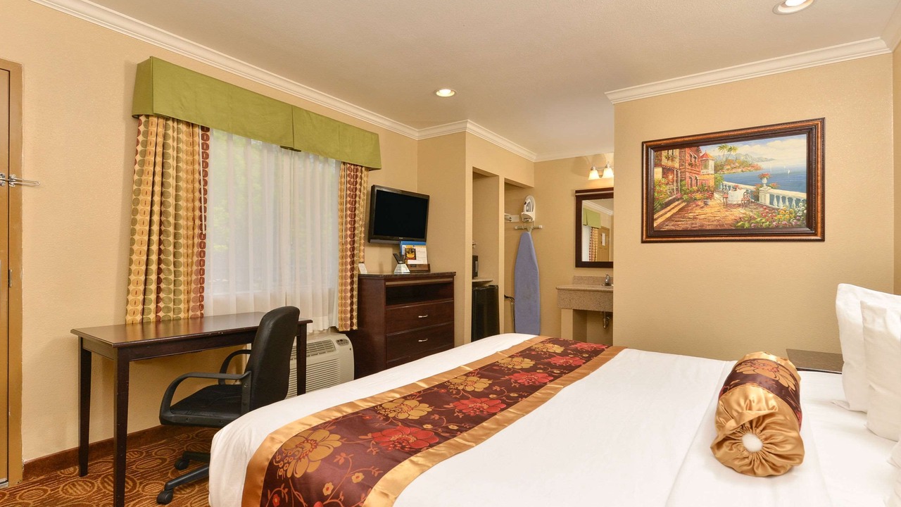 Photo of Bedroom in Del Cerro