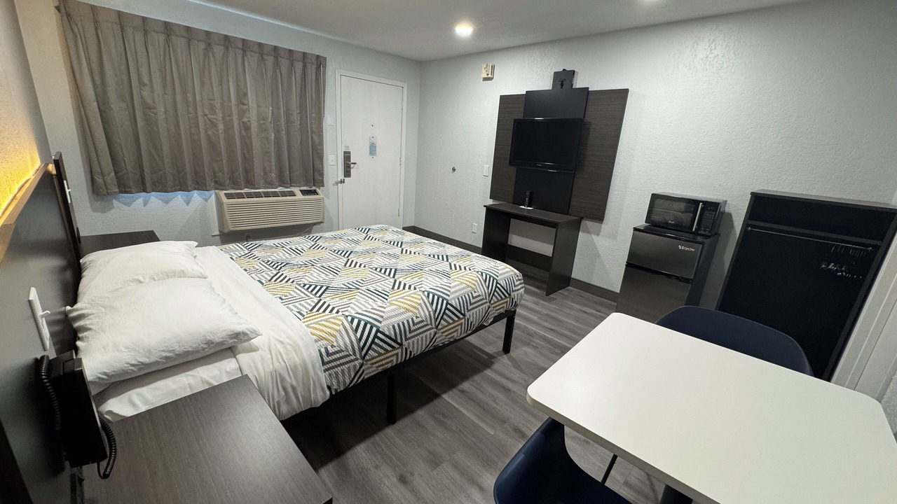 Photo of Bedroom in Willows