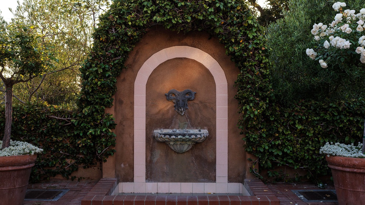 Photo of Outdoor in Golden Rectangle
