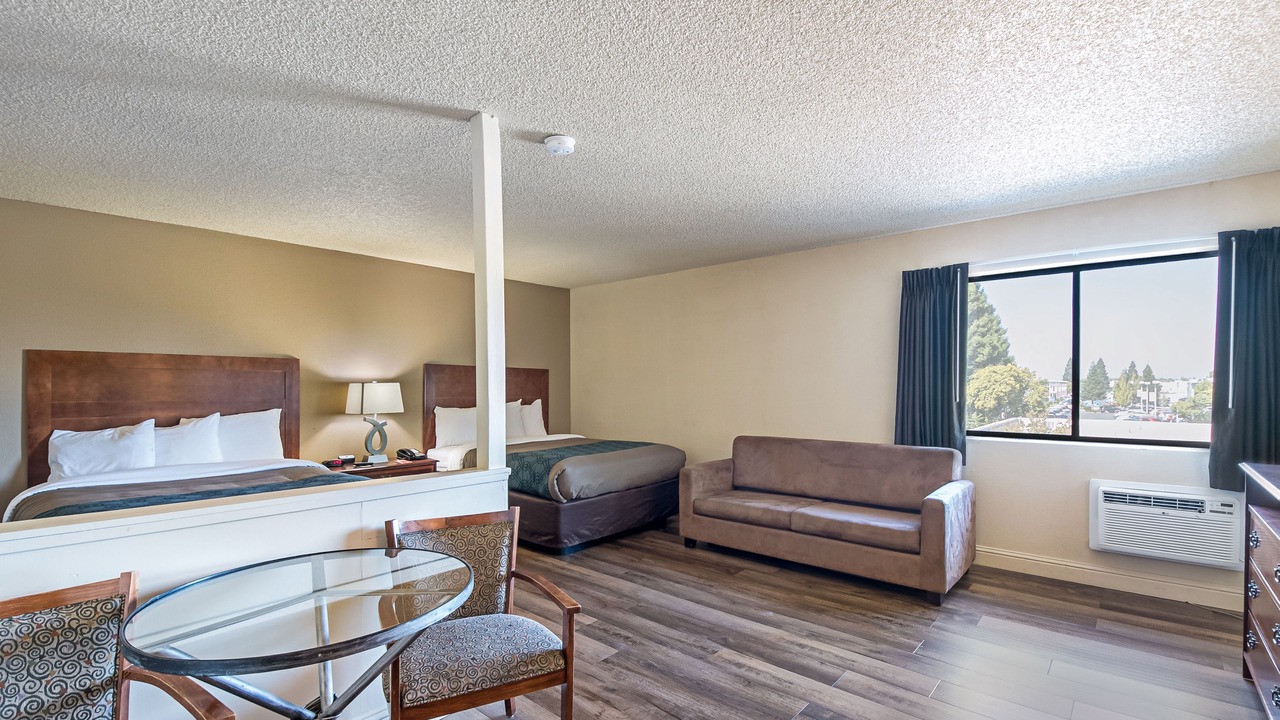 Photo of Livingroom in Yuba City
