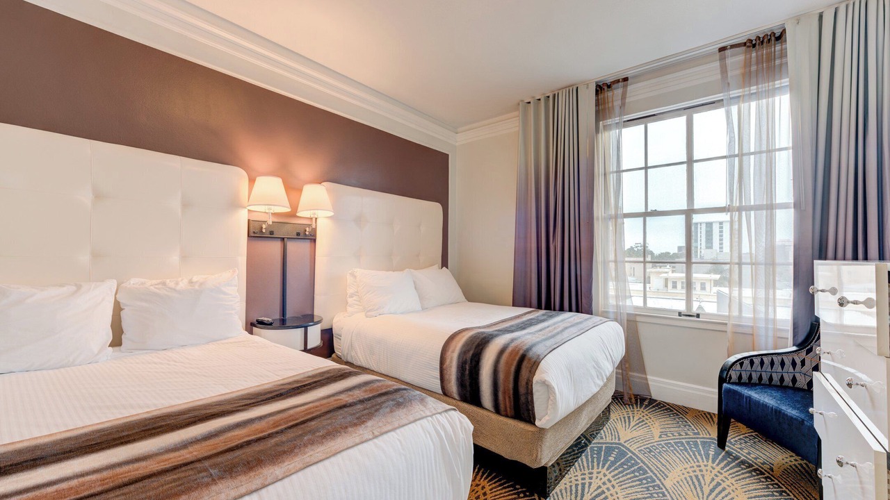 Photo of Bedroom in Park West