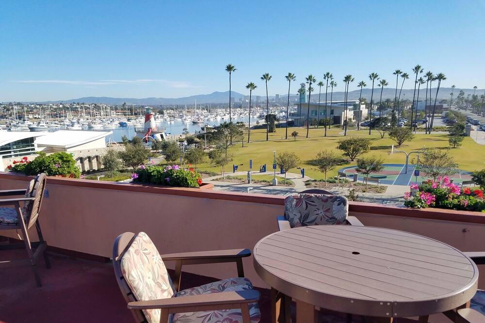 Photo of Outdoor in Balboa Peninsula