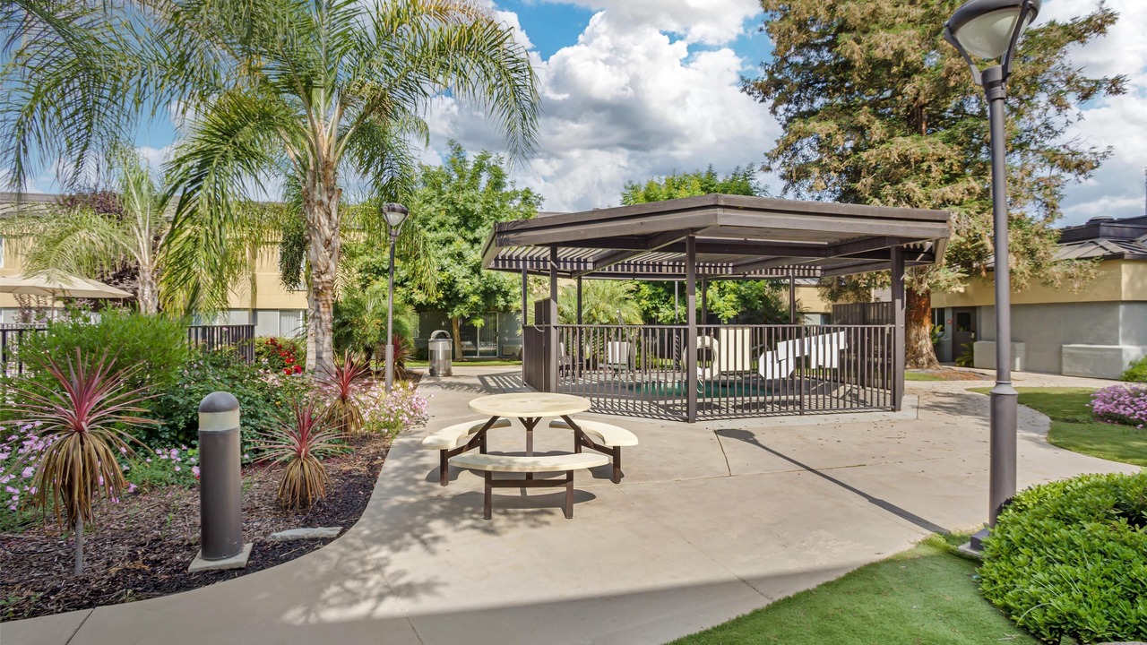 Photo of Outdoor in Porterville