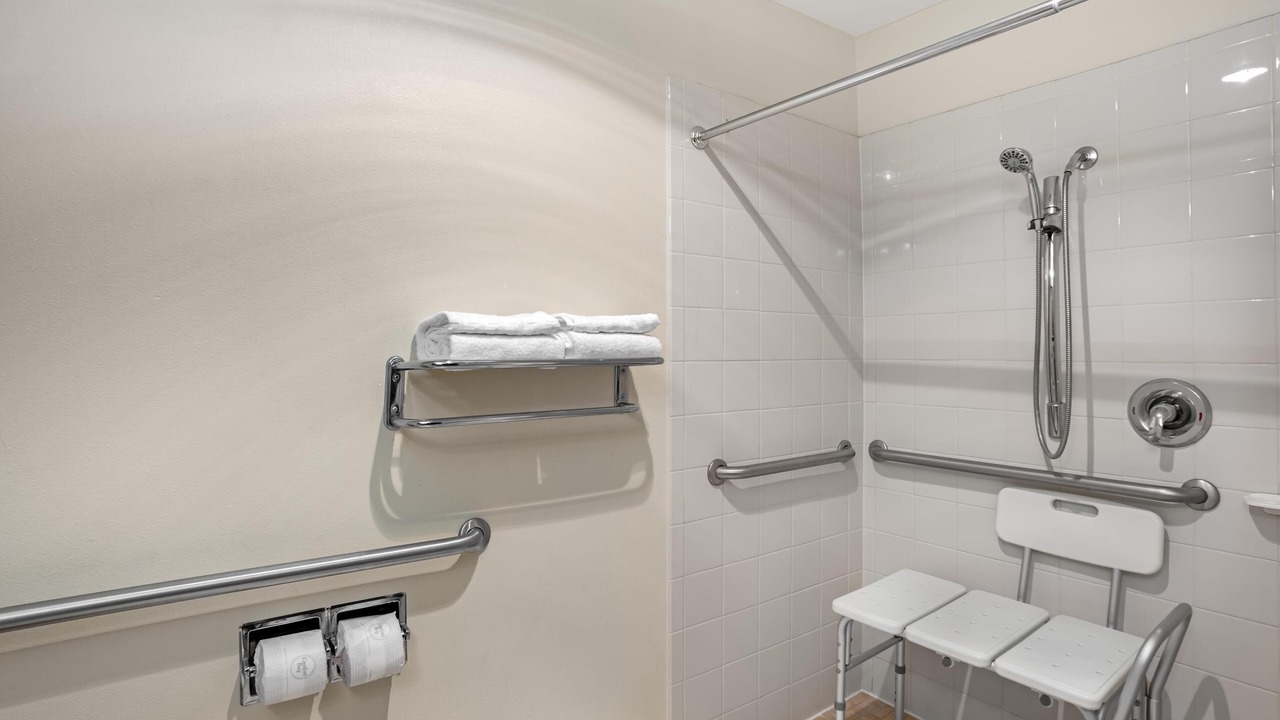 Photo of Bathroom in Porterville