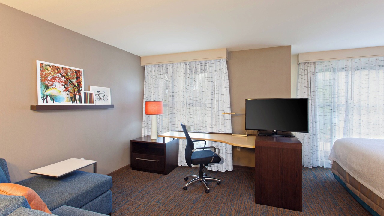Photo of Bedroom in Shoreline West