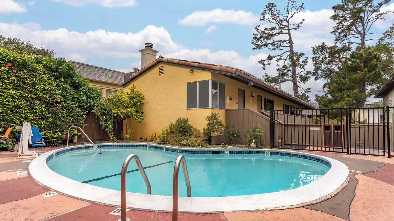 Photo of Outdoor in Northwest Carmel