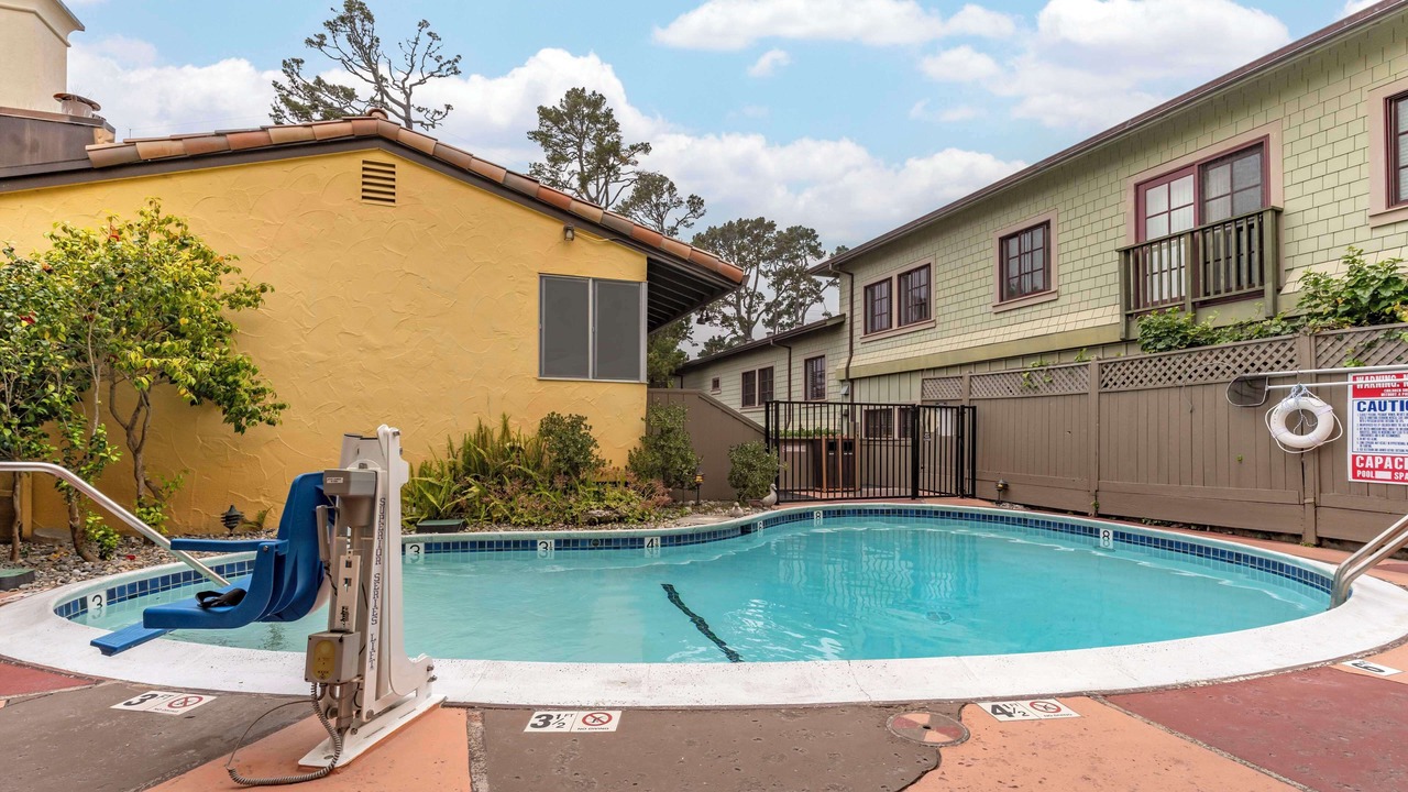 Photo of Outdoor in Northwest Carmel