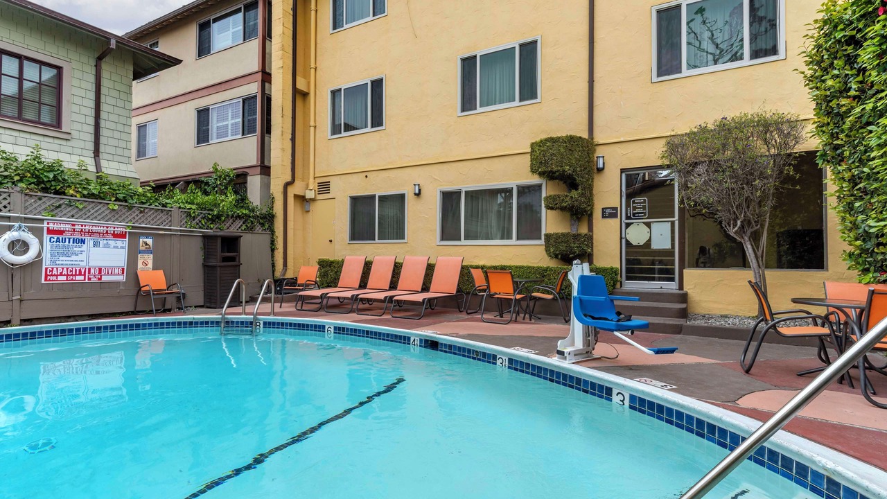 Photo of Outdoor in Northwest Carmel