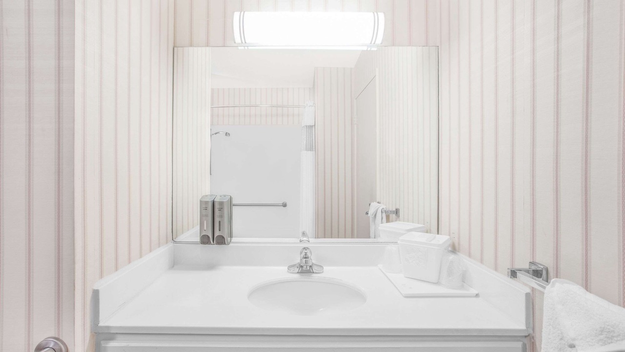 Photo of Bathroom in Barstow