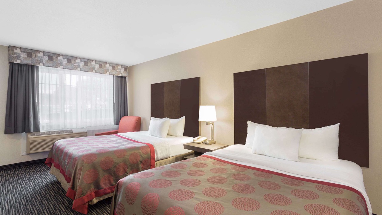Photo of Bedroom in North Fremont Street