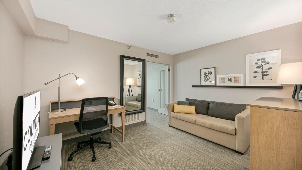 Photo of Bedroom in Sorrento Valley