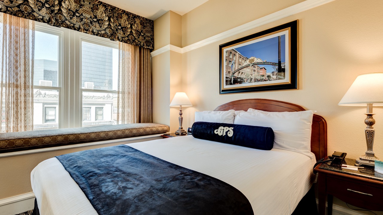 Photo of Bedroom in Gaslamp Quarter
