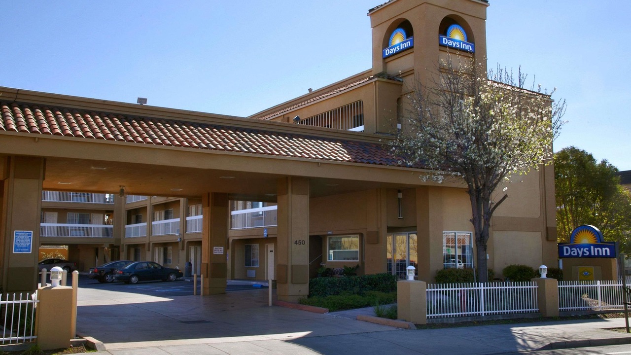 Photo of Buildings in Hayward