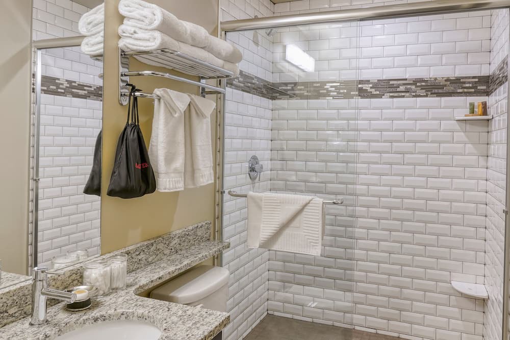 Photo of Bathroom in Fish Camp
