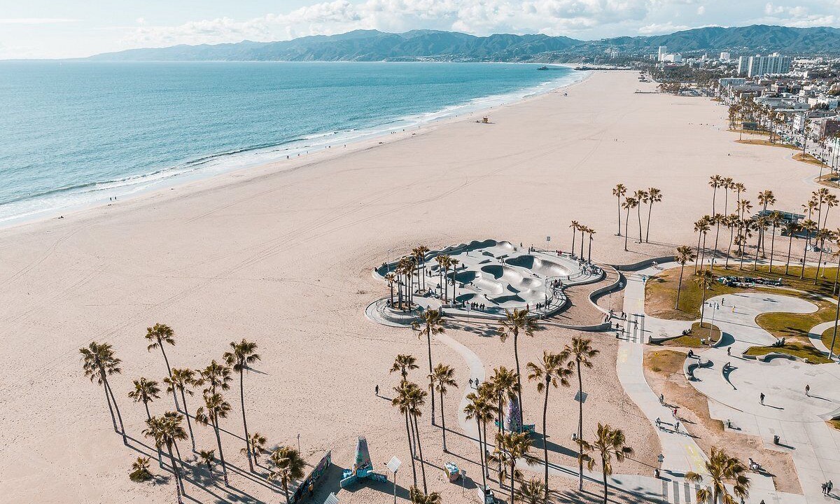 Photo of Others in Del Rey