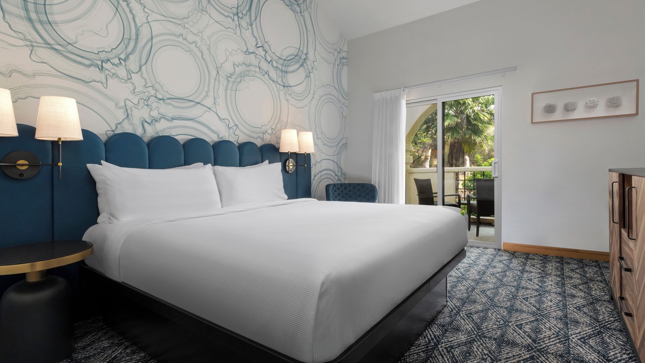 Photo of Bedroom in Avalon