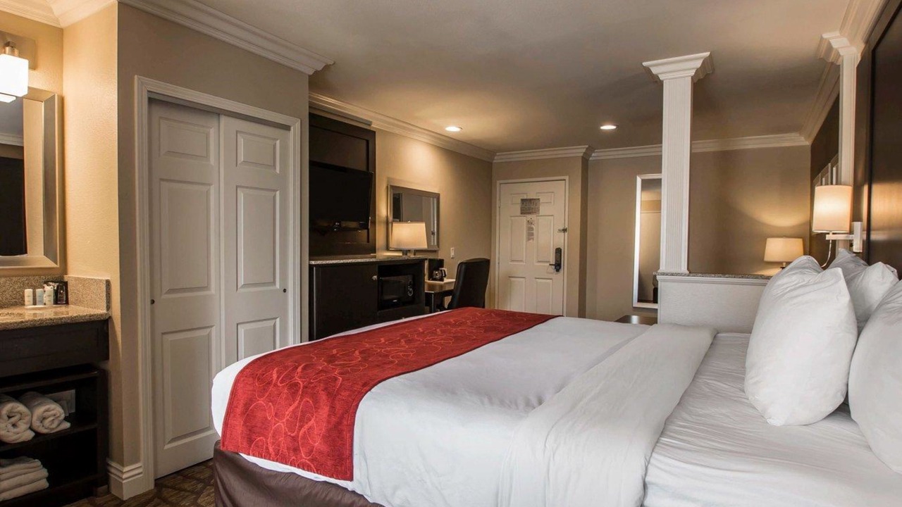 Photo of Bedroom in San Onofre