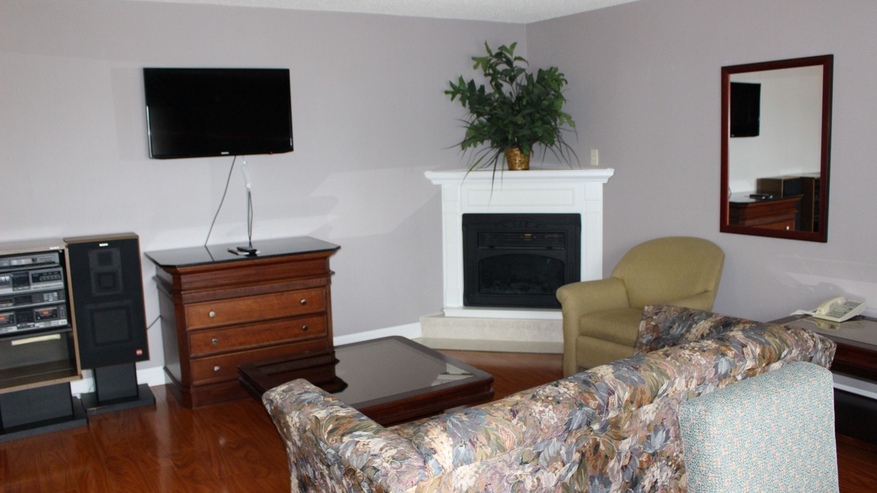 Photo of Livingroom in Morse Park