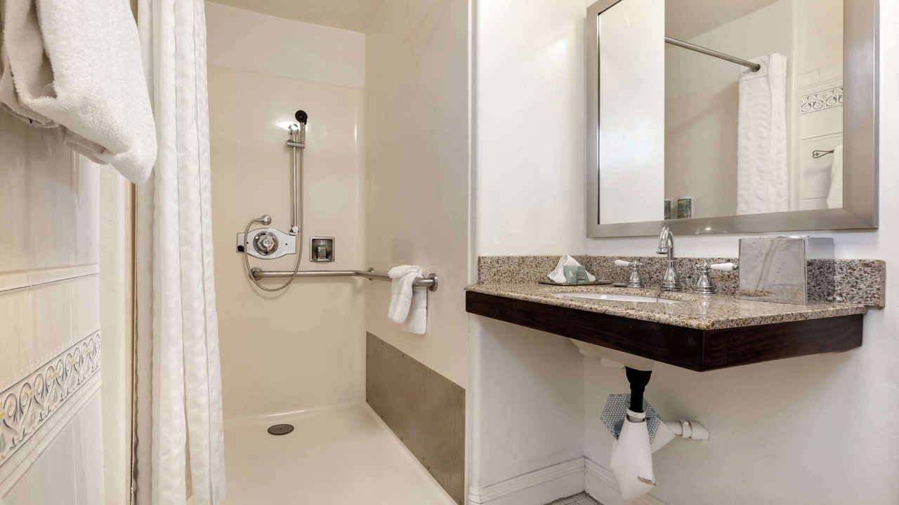 Photo of Bathroom in Cortez Hill
