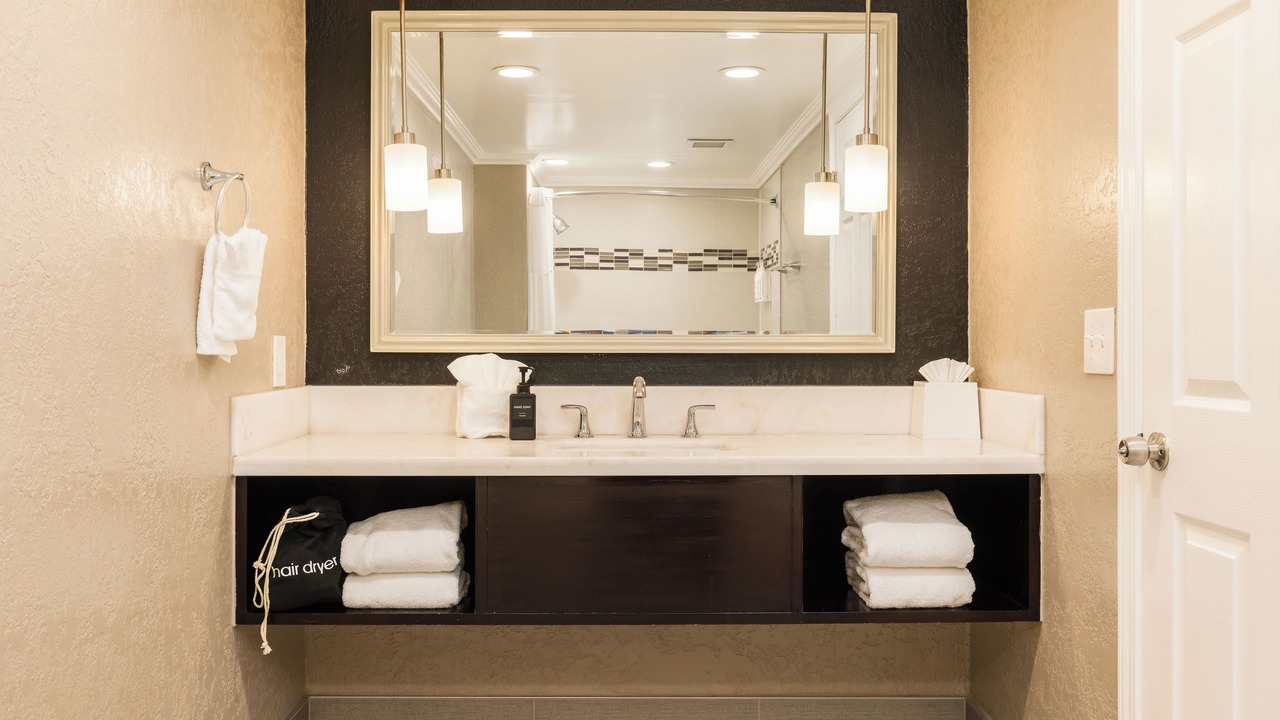 Photo of Bathroom in Lompoc