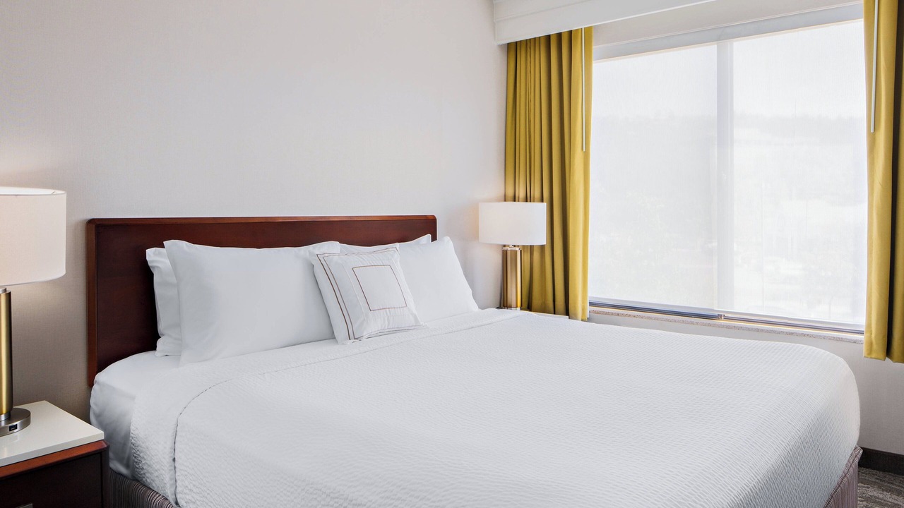 Photo of Bedroom in Miramar Ranch North